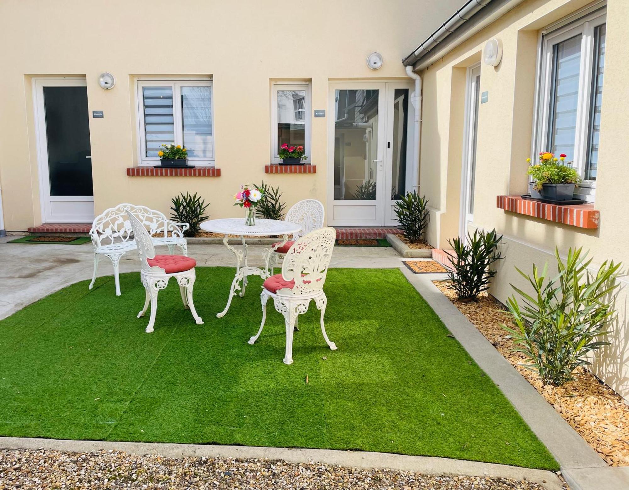 Le Jardin Des Plantes Rouen Studios Et F2 Au Calmes, Terrasse, Stationnement Gratuit ภายนอก รูปภาพ
